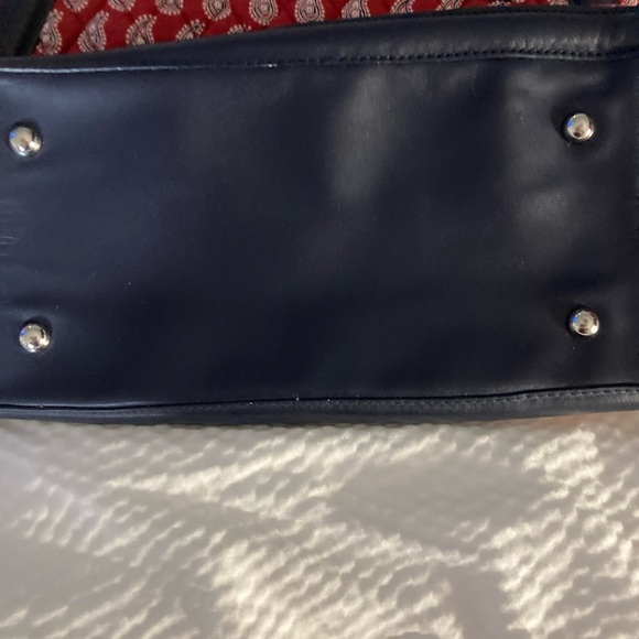 Vera Bradley Red and Black Paisley Women's Purse - Picture 4 of 10